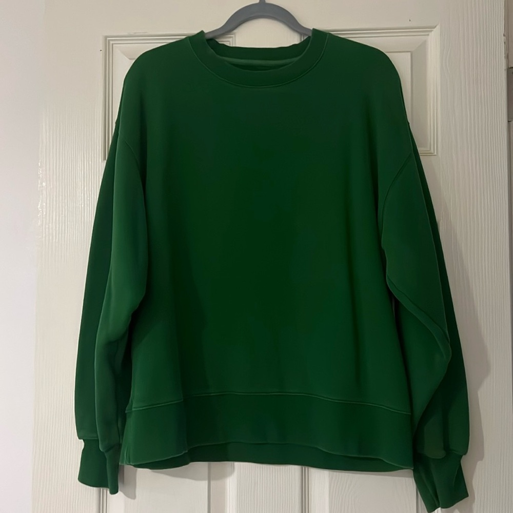 Aritzia TNA Cozy Crewneck